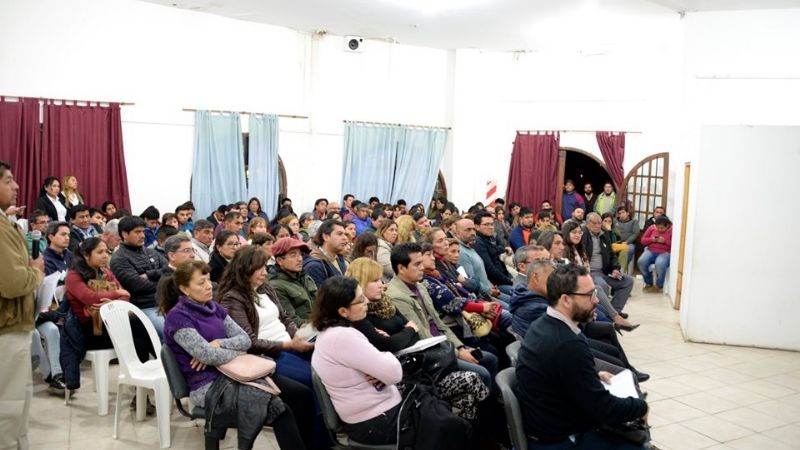 Imponente convocatoria en la primera asamblea del COPES en Santa María