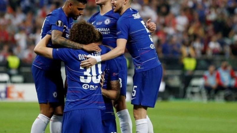 El Chelsea goleó 4-1 al Arsenal y ganó la Europa League