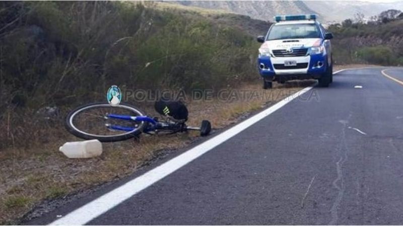 Ciclista cayó al piso y sufrió lesiones