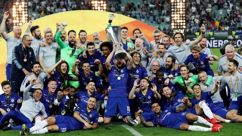 El Chelsea goleó 4-1 al Arsenal y ganó la Europa League