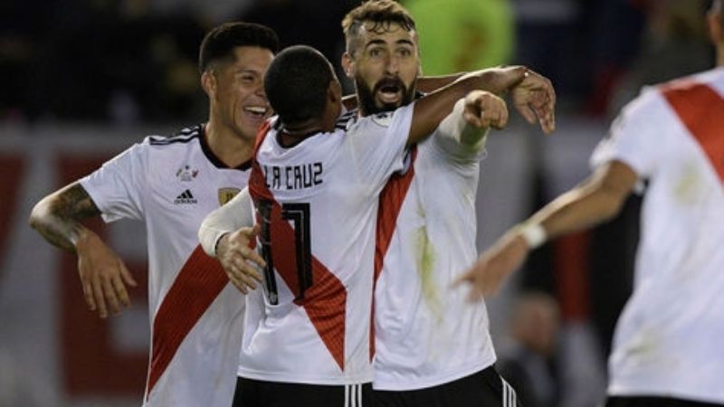 River goleó 3 a 0 y es tricampeón de la Recopa