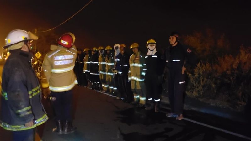 Bomberos Voluntarios trabajaron ocho horas para apagar un incendio