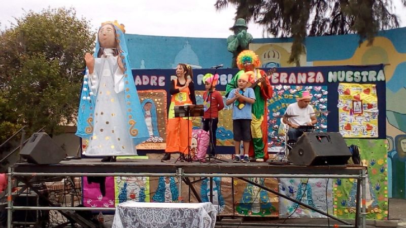 El Vallecito en la Ermita de Valle Viejo con sentido solidario