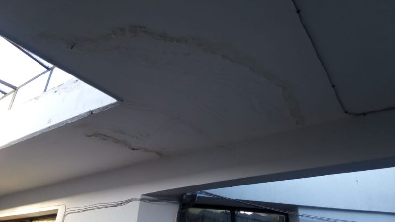 Deplorable estado del edificio de las Fiscalías