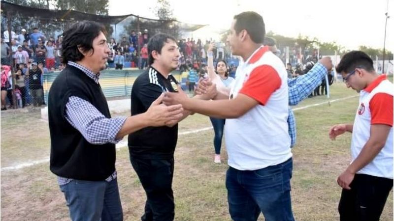 Felicitaron a los jugadores de Juventud Unida de Tinogasta