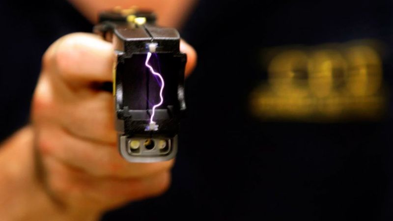 ¿Cómo y dónde podrán usar las fuerzas de seguridad las pistolas Taser?