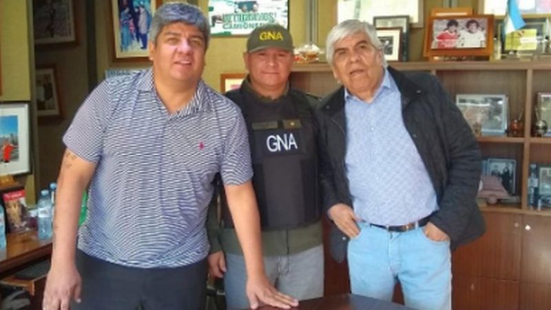 Bullrich echó al gendarme de la “selfie" con Moyano