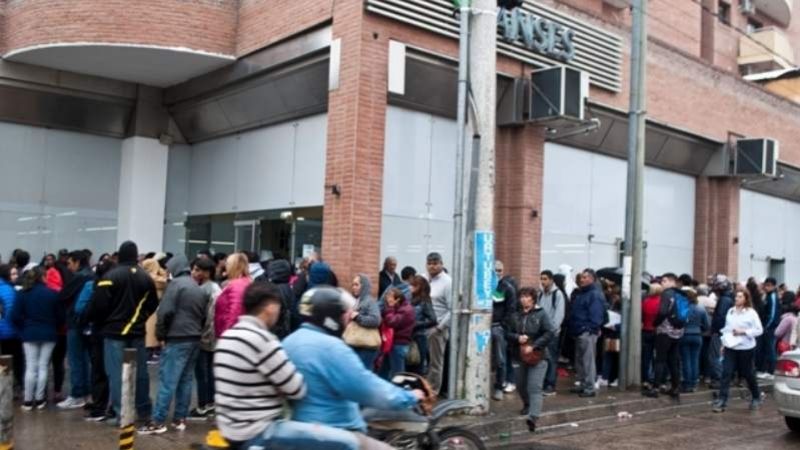 Caos y quejas en ANSES