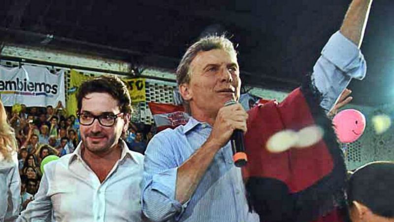 Diputado macrista multimillonario felicitó a la científica que busca recursos en TV