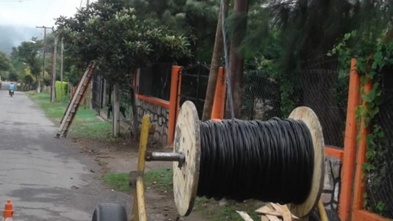 Nuevas líneas para mejorar el servicio energético en el Oeste capitalino