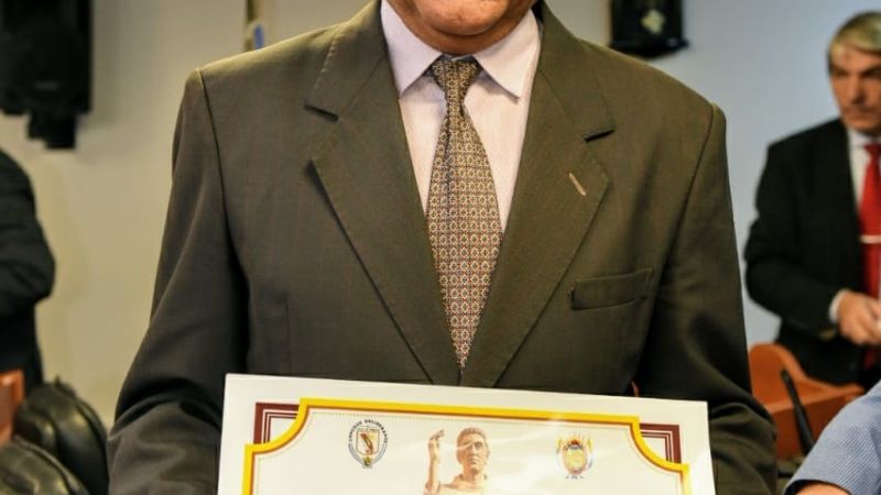 Repudio a declaraciones de Carrió y aprobación de diversos proyectos