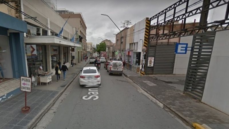 Lo detienen en pleno centro por agredir a un hombre