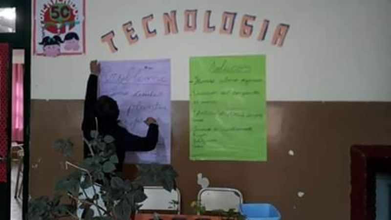 Muestra de Feria de Ciencia y Tecnología en Mutquín