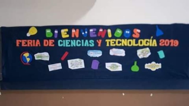 Muestra de Feria de Ciencia y Tecnología en Mutquín