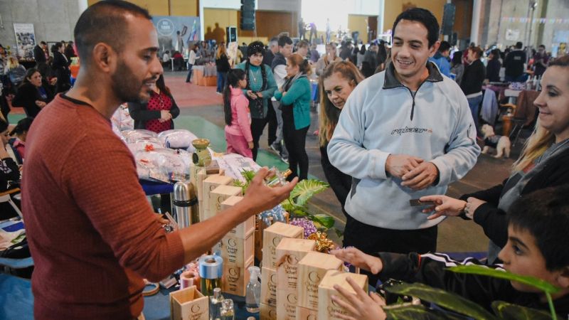 Gimnasia, muestra textil y Magui Leiva en el Portal del Emprendedor
