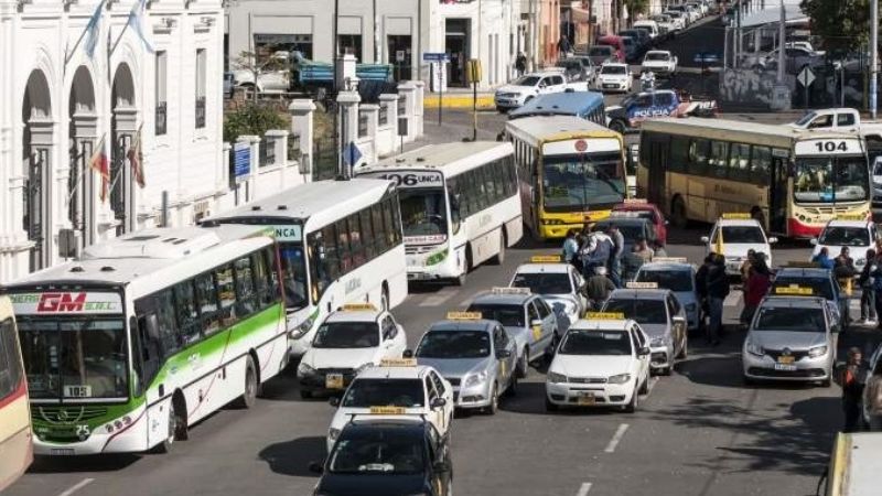 “No es no…”, ya sean los taxis o los remises “compartidos”