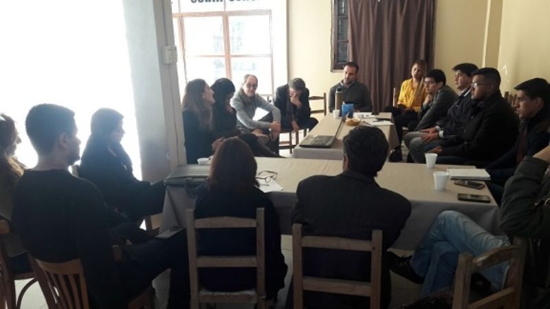 Movilización amenaza con dar el portazo y salir del FCS-Cambiemos