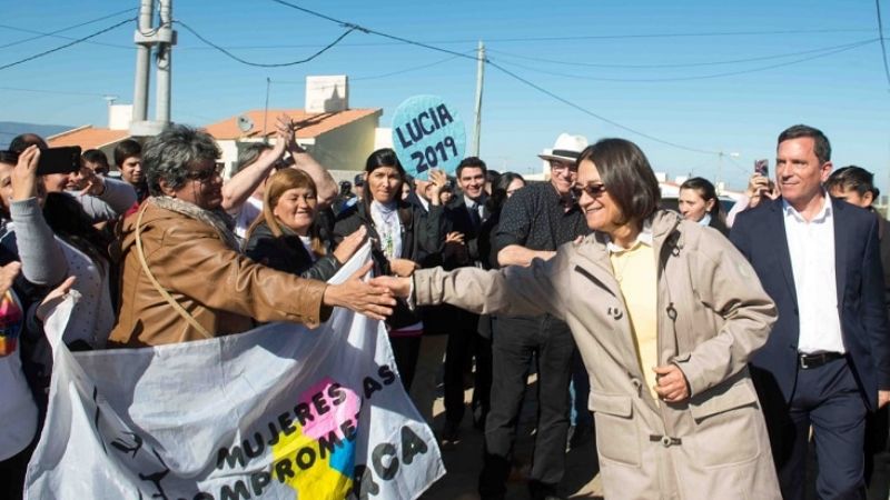 La Gobernadora entregó 24 soluciones habitacionales