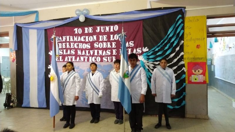 Emotivo acto por Malvinas en Valle Viejo