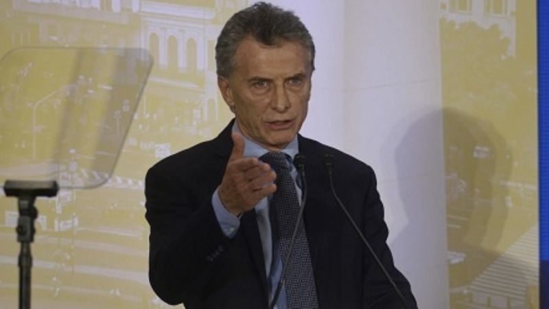 Macri destacó de Pichetto su “compromiso con la patria y las instituciones”