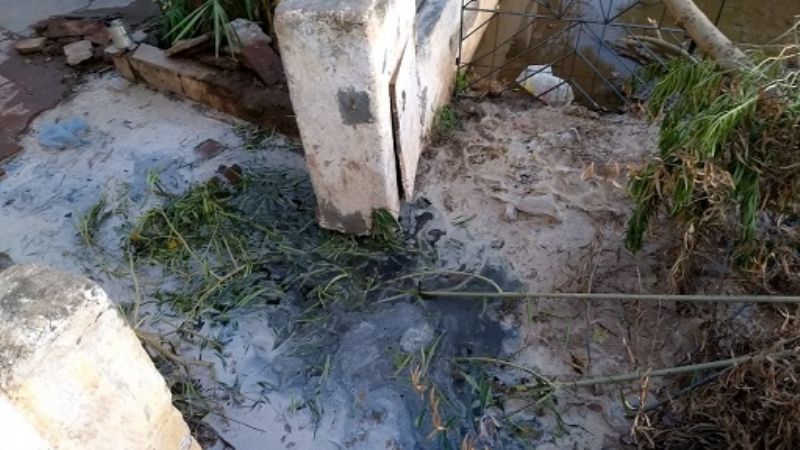 Preocupa pérdida de agua que daña viviendas