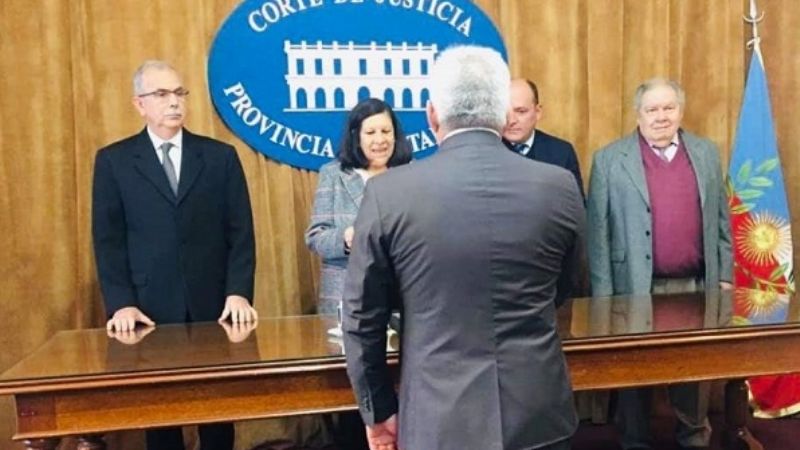 Juró Gustavo "Tavi" Martínez