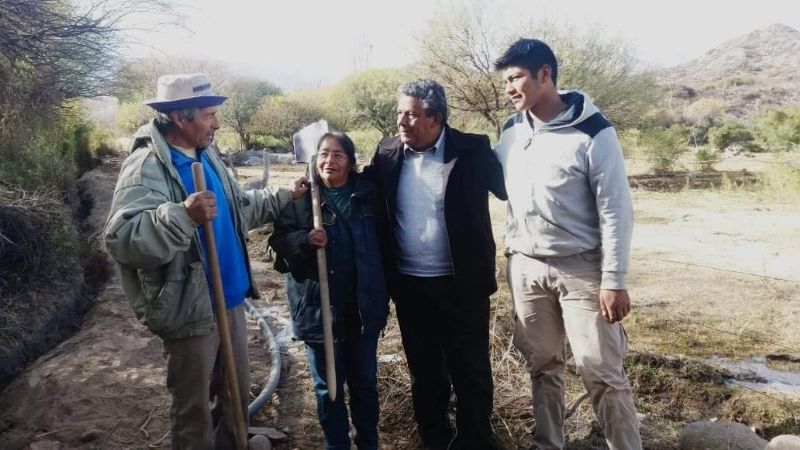 Gómez trabaja junto al INTA para la construcción de una cisterna