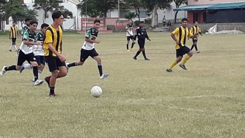 Quilmes recuperó la punta en la Liga Universitaria