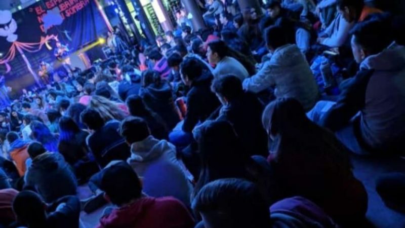 Más de 400 jóvenes en la Vigilia de Pentecostés