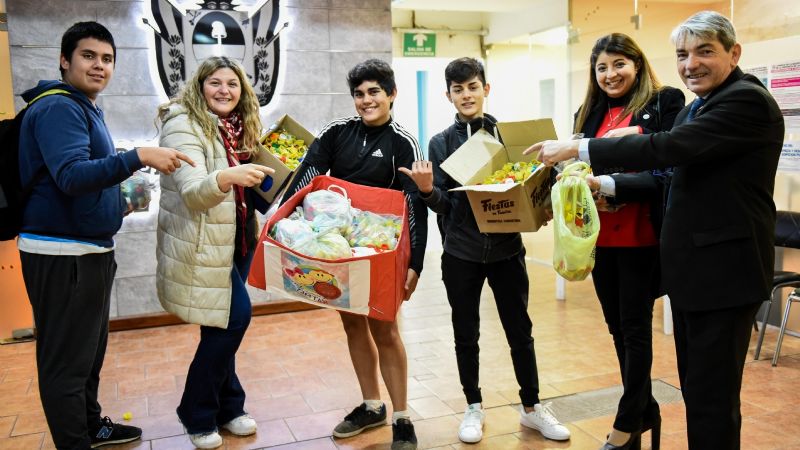Aporte de tapitas de la campaña solidaria “Fundación Garrahan”
