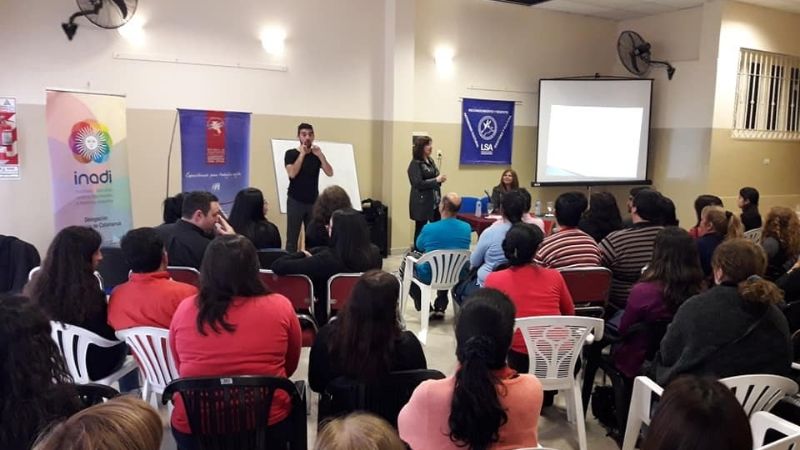 Taller “Herramientas Básicas de Lengua de Señas”