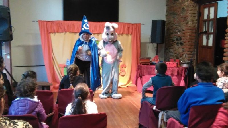 Cartelera “Aquí Cultura, Ahora” en la Casa de la Cultura