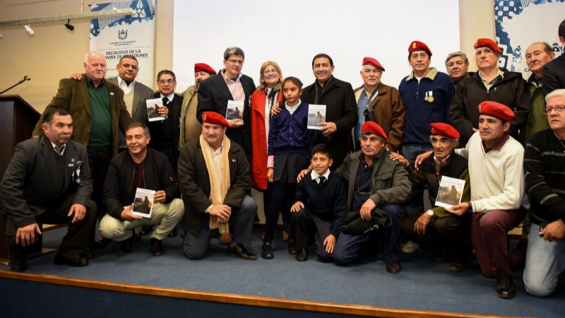 En el Auditorio del Senado, se presentó el libro "Malvinas, el Secreto Revelado"