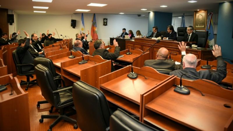 El Primer Certamen Oficial de Fútbol Femenino, de interés del Senado