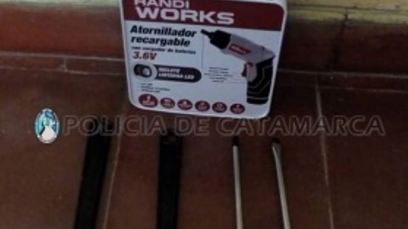 Robó herramientas en el supermercado