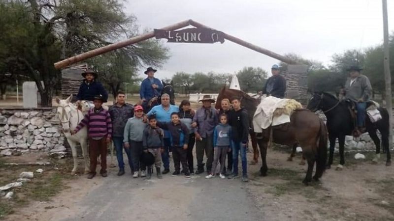 Jinetes peregrinos unieron El Suncho con Piedra Blanca