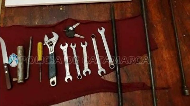 Cayó una banda que robaba ruedas de autos