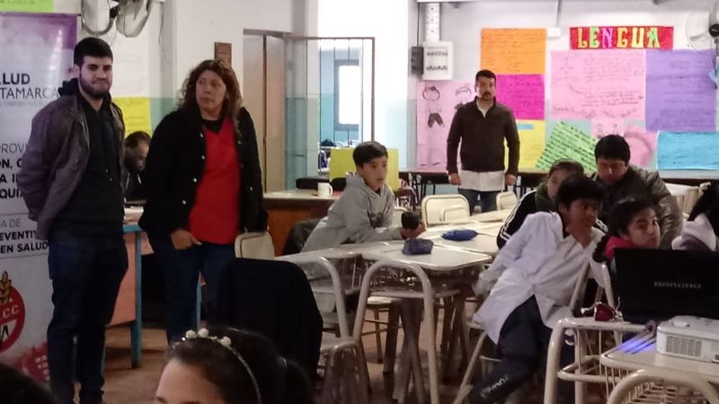 Capacitaron a docentes y alumnos para la inclusión social del niño celíaco