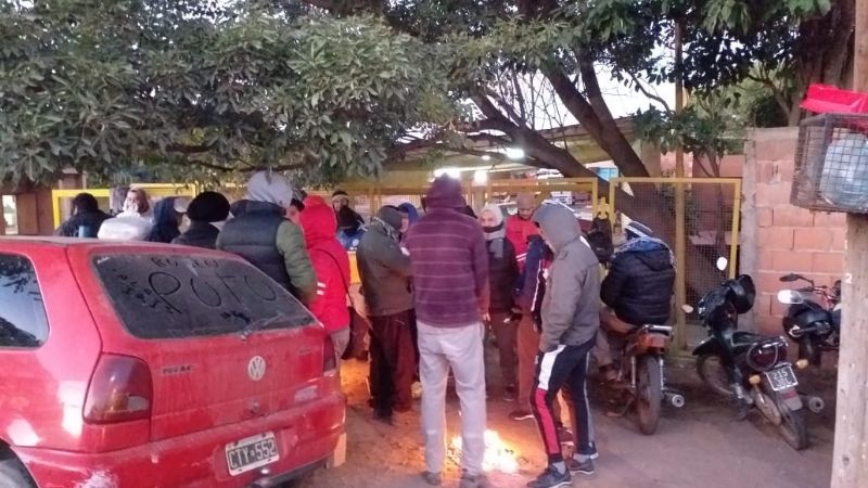 Trabajadores de fábrica piden por pagos retrasadísimos