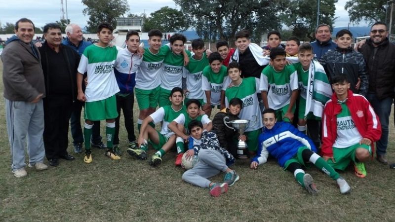 San Martín, “súper campeón” de 5ta. y 3ra., en Las Chacras