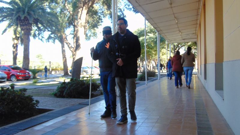 Capacitación en atención a personas con discapacidad visual