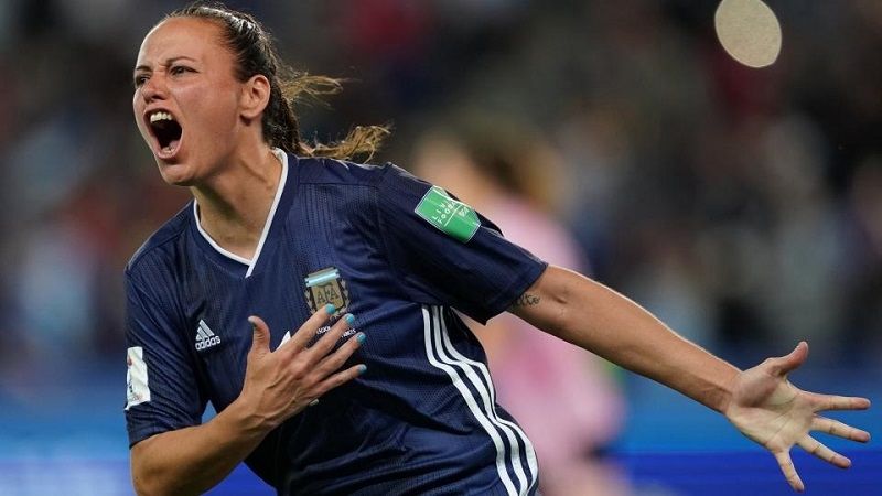 Épico empate de las chicas argentinas, que todavía se ilusionan