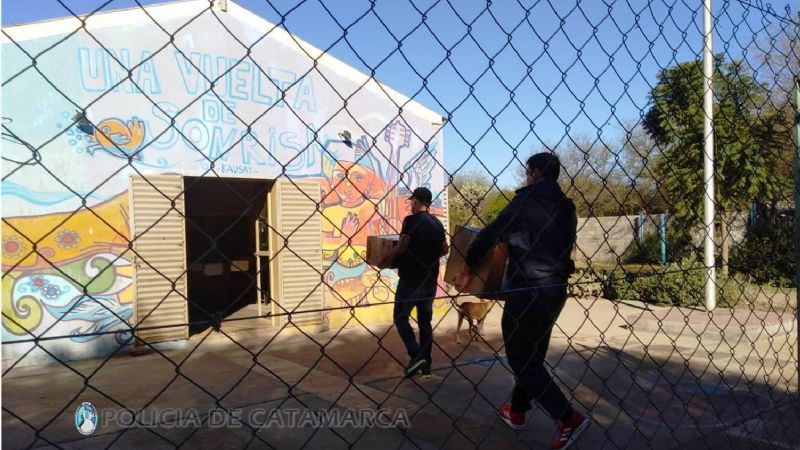 Policías entregaron donaciones en Valle Viejo