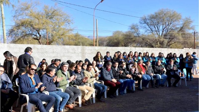Inauguración y remodelación de espacios de primera infancia en Tinogasta