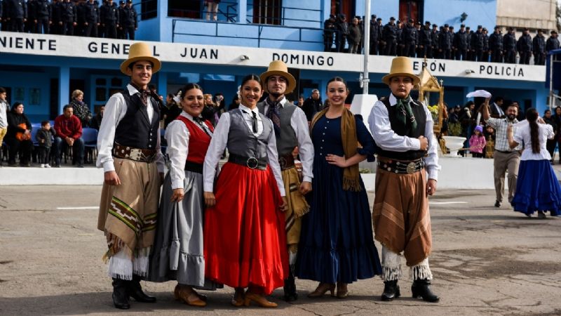 Acto por el Día de la Bandera