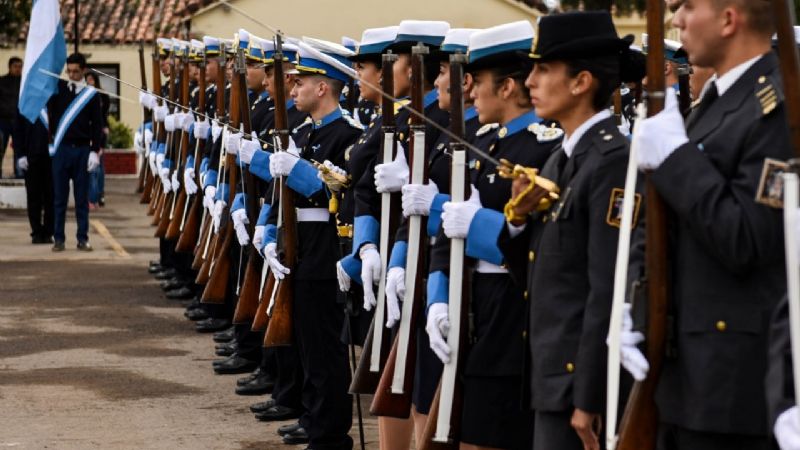 Acto por el Día de la Bandera