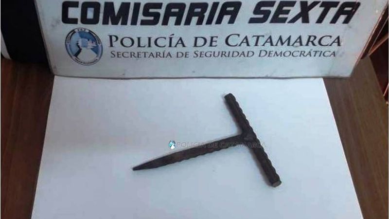 Arrestan a un hombre y secuestran un elemento punzante