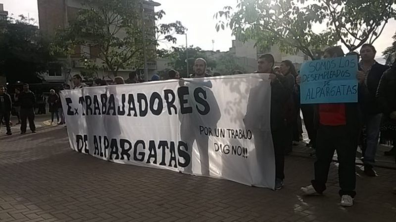 Despedidos de Alpargatas sin novedades