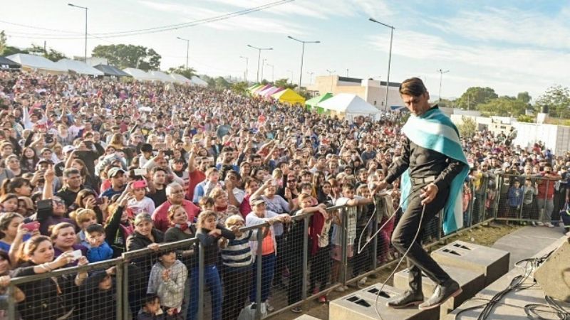 Más de 20.000 personas en la fiesta de Comidas Típicas