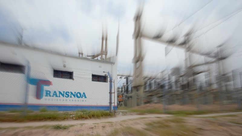 Por falla de TRASNOA, no hay servicio eléctrico en el centro